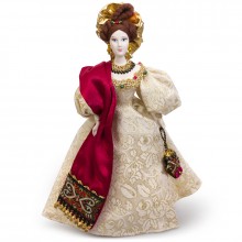 Принцесса София/Придворная дама в платье с бордовым палантином.